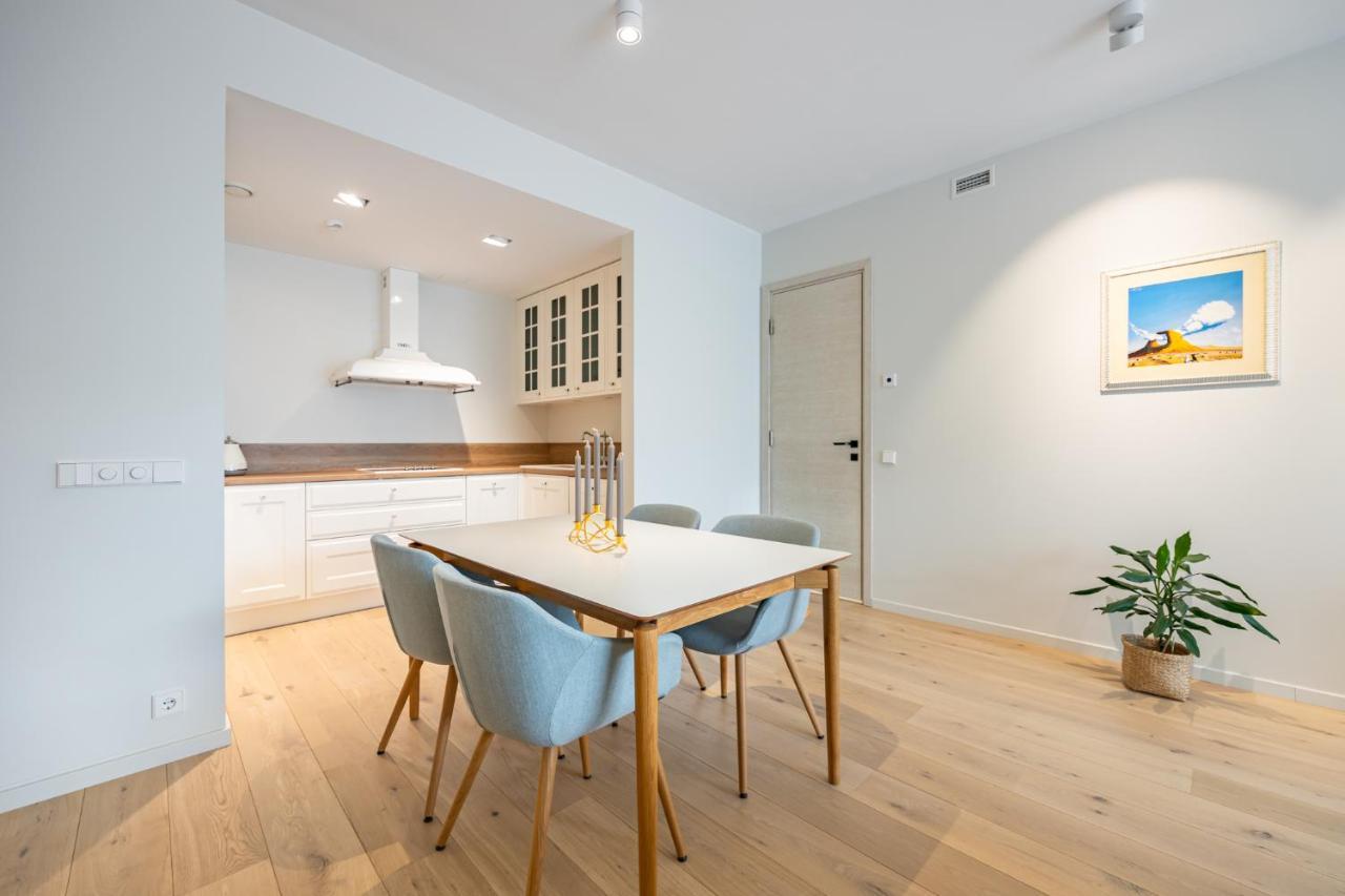 Das Haus Apartment#luxury Residential#balcony#free Parking *